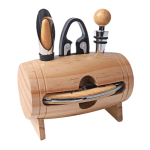 Coffret accessoires vin en forme de tonneau avec bouchon, bec verseur, coupe-capsule et tire-bouchon
